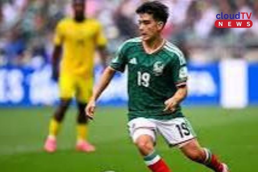 Gilberto Mora Makes World Cup History: Mexican Teenager Joins Pele in Exclusive Record List