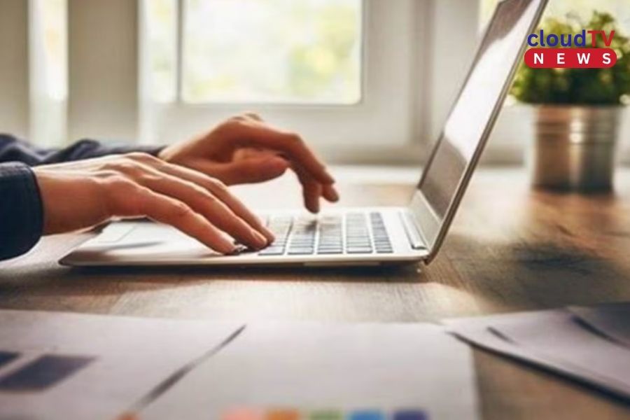 Work From Home With GPS Tracking? Company Policy Sparks Privacy Debate