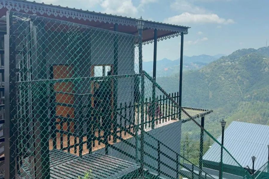 Delhi Techie Found Dead at Mussoorie Homestay During Vacation With Husband