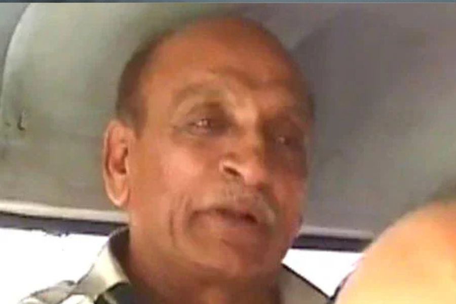 How a 20-Year-Old Murder Case Became a Factor in Uddhav Sena Rebellion