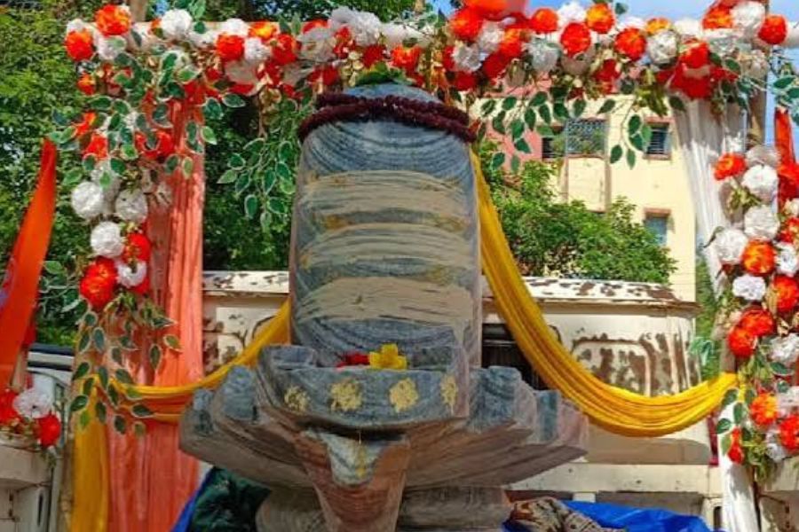 Thousands of Devotees Gather in Malda for Adinath Shiva Puja