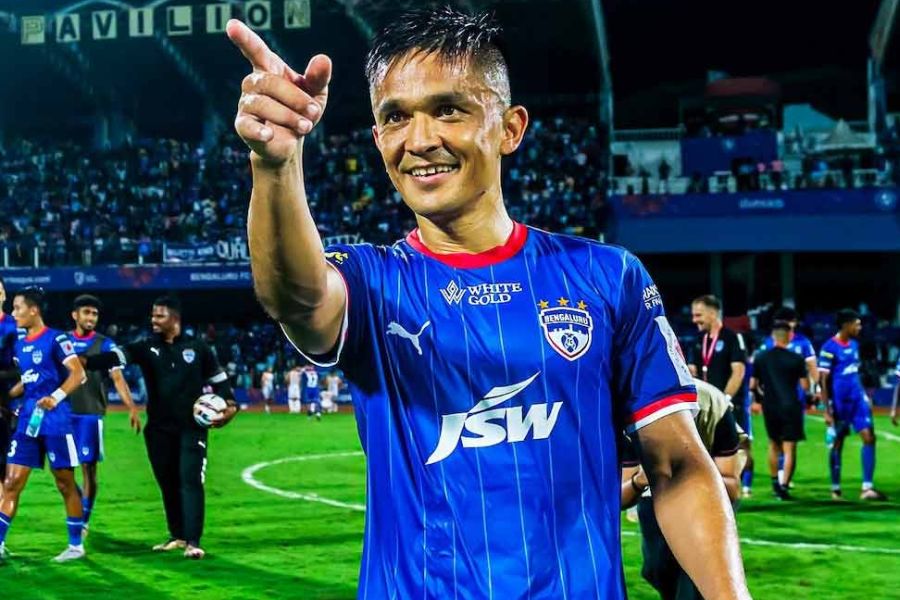 Sunil Chhetri Extends Contract with Bengaluru FC Until 2027