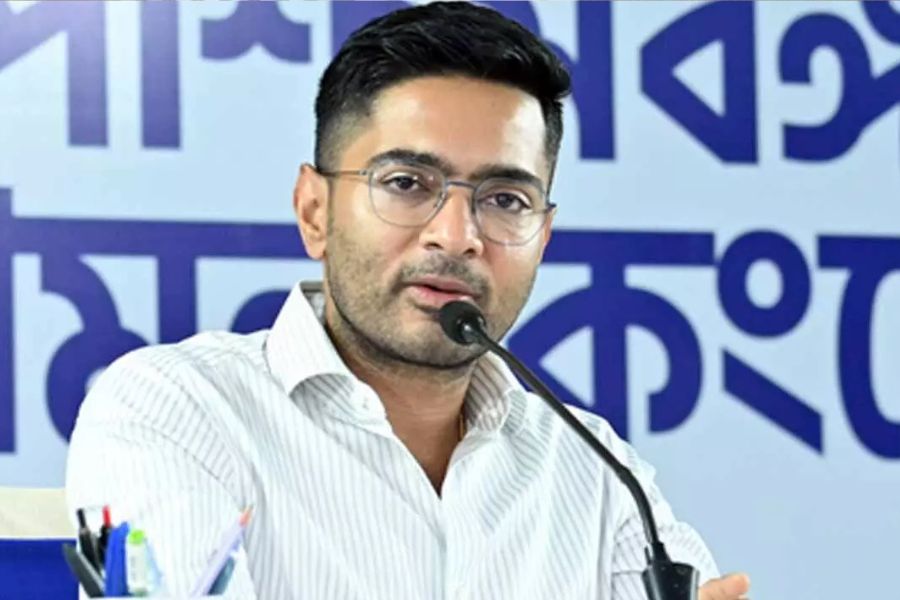 Supreme Court Allows Abhishek Banerjee to Travel Abroad for Medical Treatment